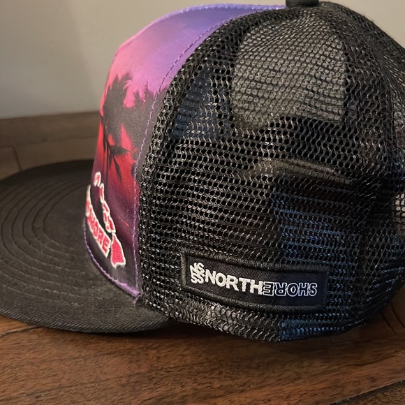 Sunrise Palms Hat- North Shore - Picture 5 of 7